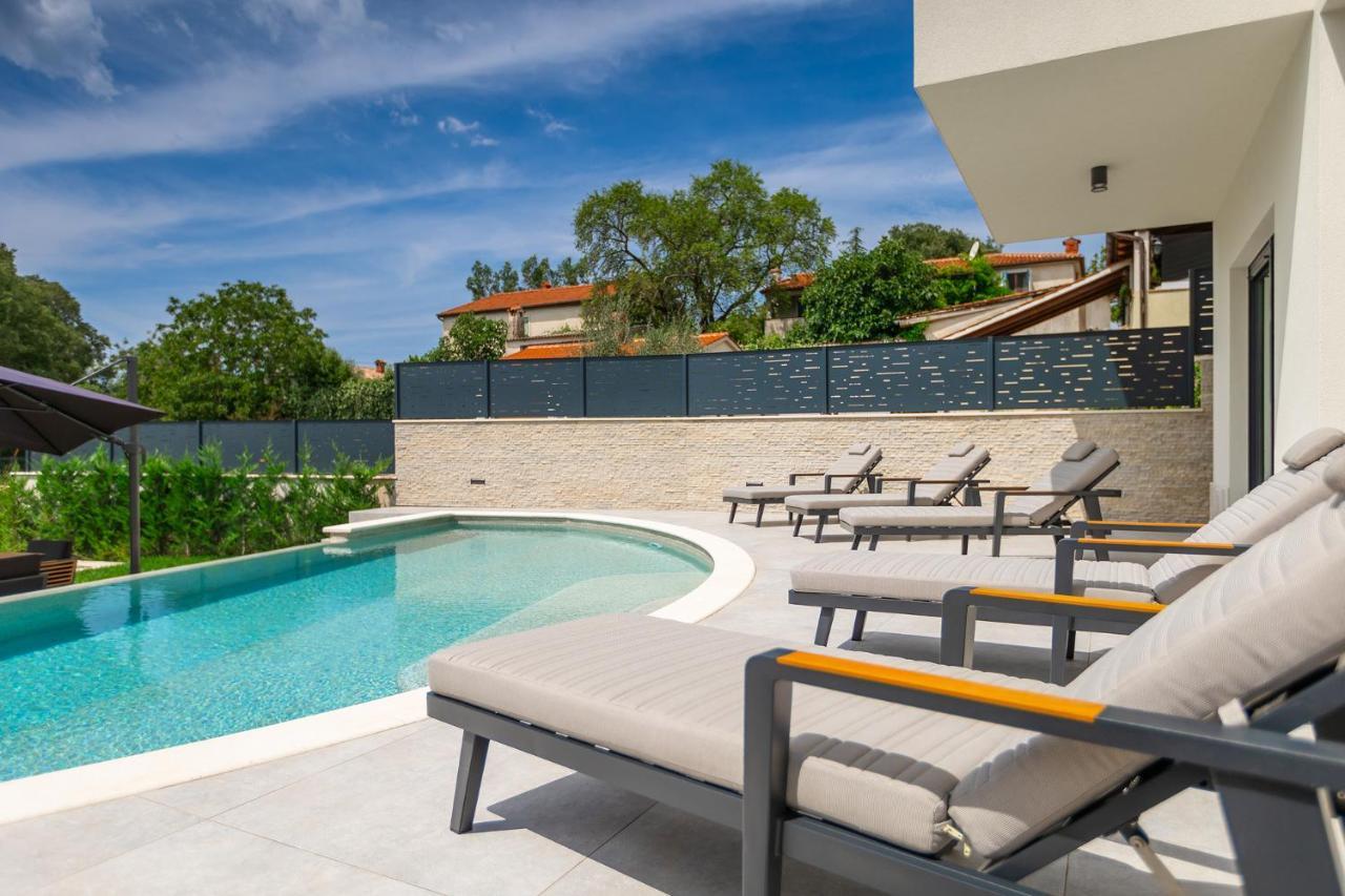 Villa Cascada Muntić Exterior foto